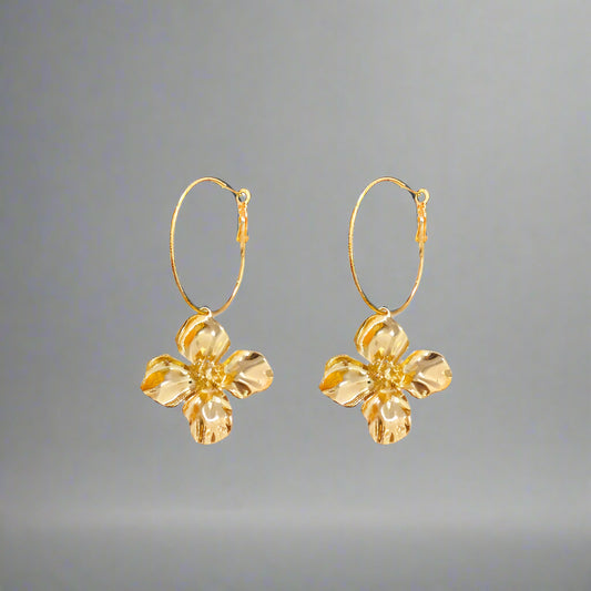 Retro Flower Earrings Women's Exaggerated Long