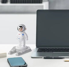 Astronaut Desktop Stand