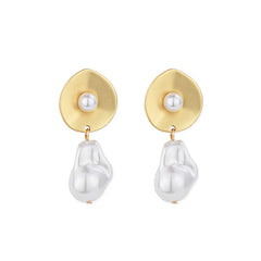 Pearl Earrings For Women Retro Personality And Minimalism Hollow Out